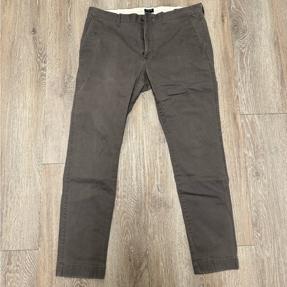 J. Crew Men's Grey Chino Pants